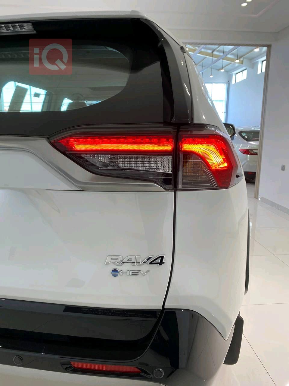 تويوتا راف 4